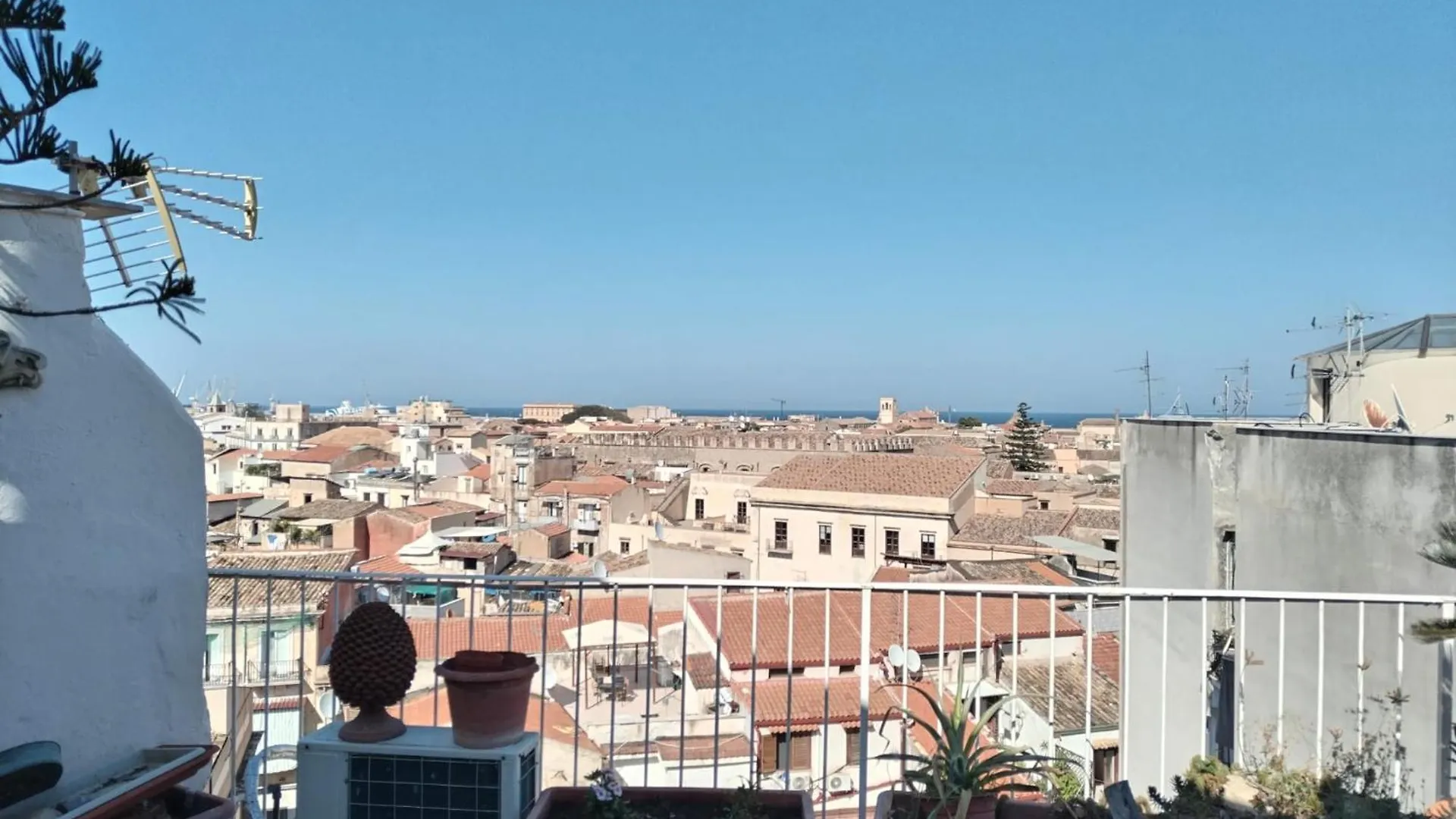 Hotel Pixys Palermo Pensión